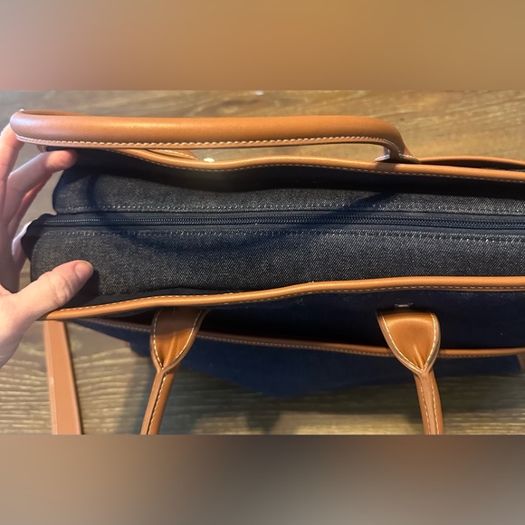 ETIENNE AIGNER bag - Picture 6 of 15